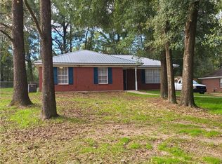 32 Brierwood Ln, Satsuma, AL 36572