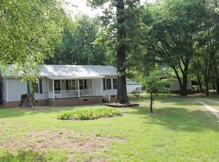 1961 Piney Grove Church Rd, La Grange, NC 28551