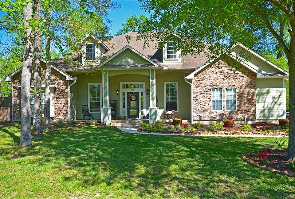 1st image of 241 Fish Creek Ln