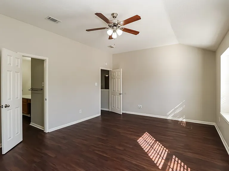 18823 Timber Spring Dr — Photo 11