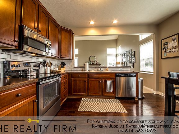 4th image of 7500 Old River Dr