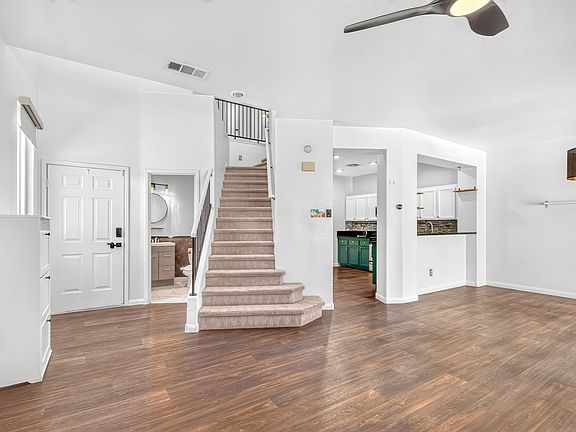 3rd image of 1303 Pecan Tree Ct