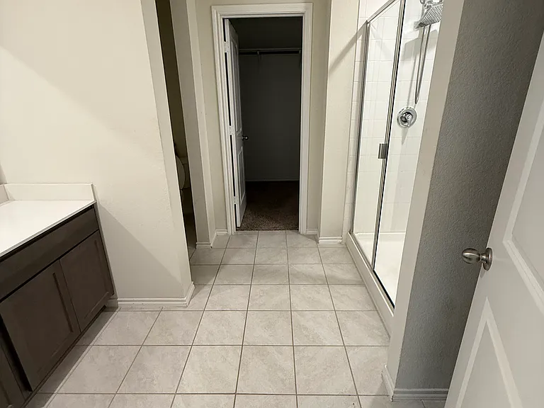 216 Samuel St — Photo 14