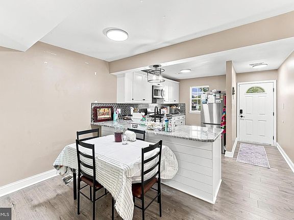 5th image of 621 Nanticoke Pl