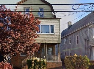 65 W 29th St FLOOR 3, Bayonne, NJ 07002