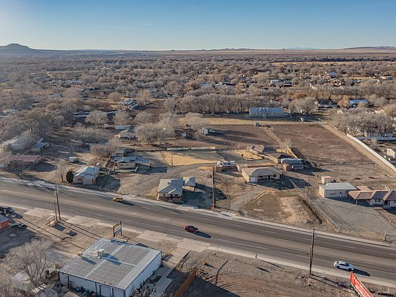3rd image of 3592 Highway 47