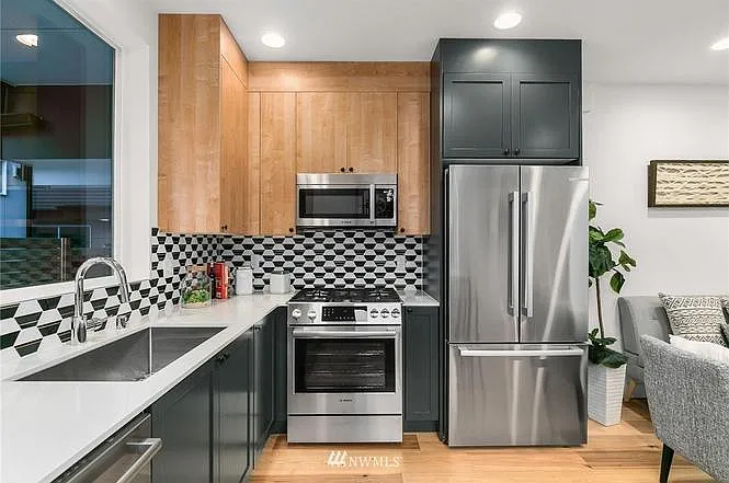 1424C 24th Ave — Photo 16