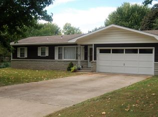 3161 S Dayton Ave, Springfield, MO 65807