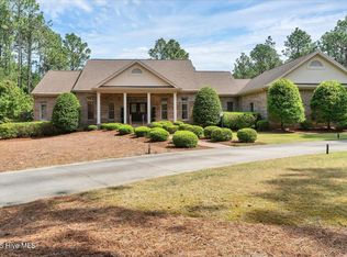 725 Donald Ross Dr, Pinehurst, NC 28374