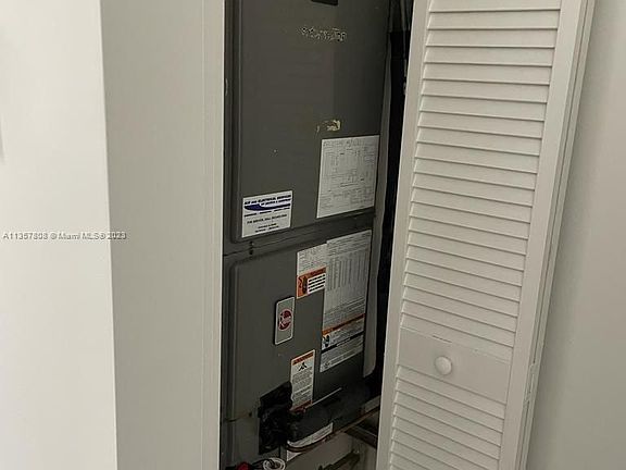 4th image of 1937 NW 53rd St #1