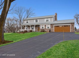 21327 N Woodland Ave, Barrington, IL 60010