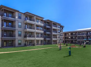 300 Ferguson Dr APT 9-106, Austin, TX 78753