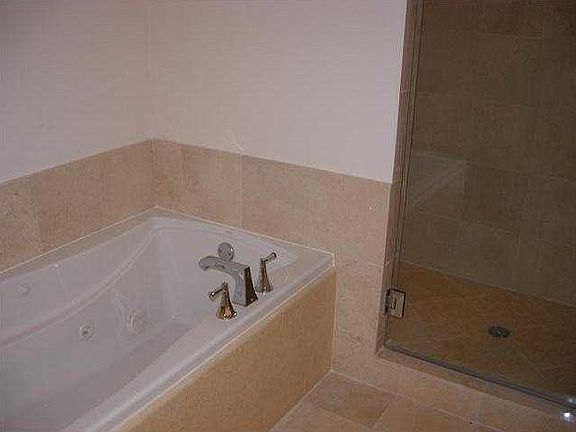 5th image of 19900 E Country Club Dr Ph 9