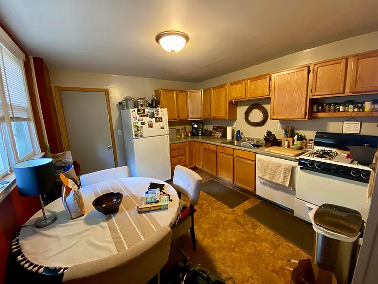 640 Laurel Ave #1 — Photo 8