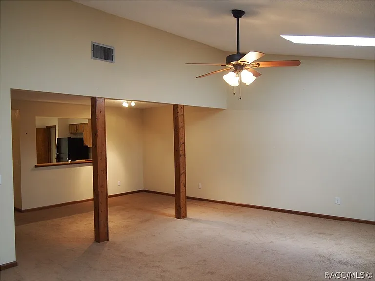210 Talmage Ave — Photo 16