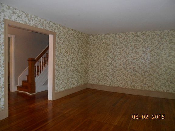 Living Room w/Hardwoods