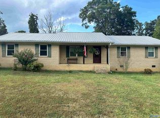 2883 Vaughn Bridge Rd, Hartselle, AL 35640