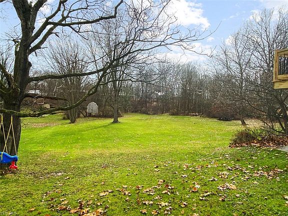 2nd image of 42222 Edward Cir