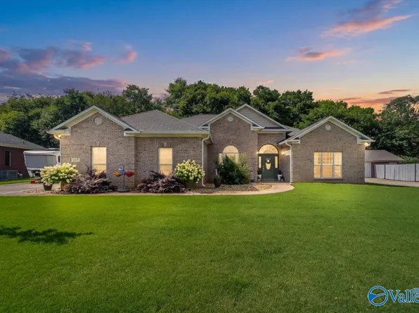 117 Brokenrein Dr, Meridianville, AL 35759