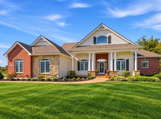 1501 Whispering Rdg, Pleasant Hill, MO 64080