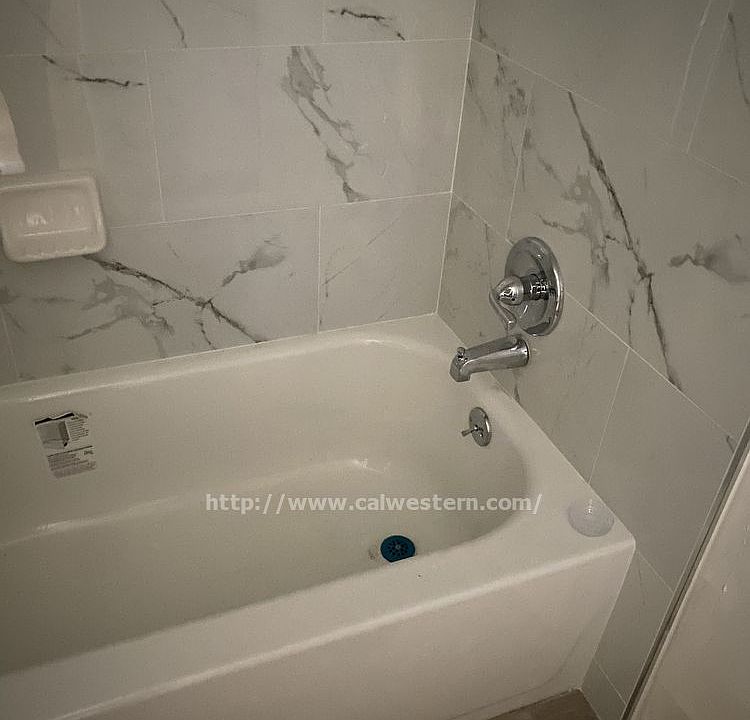 1st image of 139 Hawthorne Ave APT B