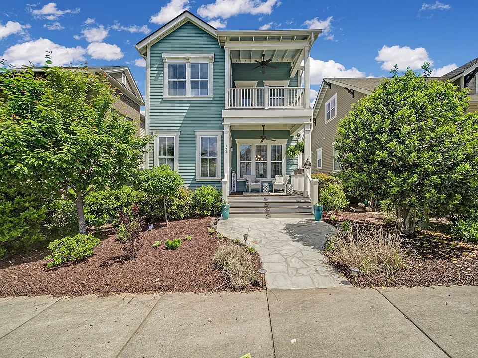 324 Mariemont Way