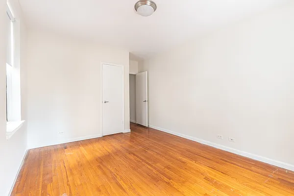 Rented by Stonehenge NYC LLC | media 8
