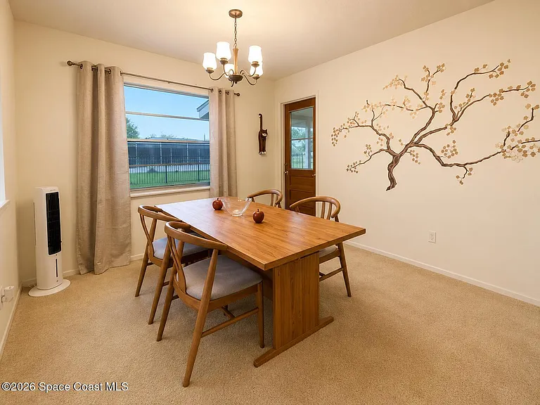 3080 Royal Oak Dr — Photo 6