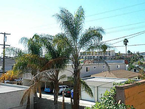 4th image of 3950 Louisiana St Unit 204