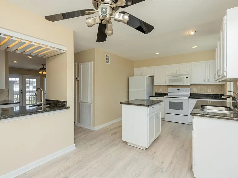 13 Mariner Village Dr — Photo 22