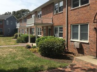 25 Riverside Dr #D5, Clinton, CT 06413