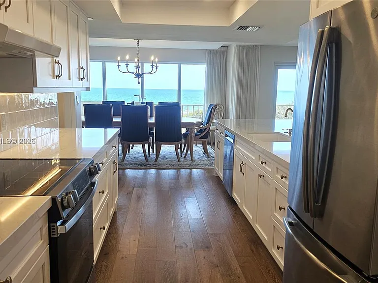 4001 N Ocean Blvd #702 — Photo 9