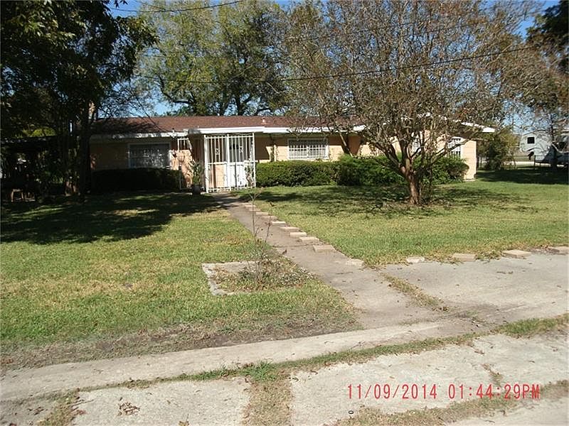 1st image of 3540 N Alexander Dr