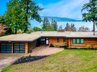 424 Fieldston Rd, Bellingham, WA 98225