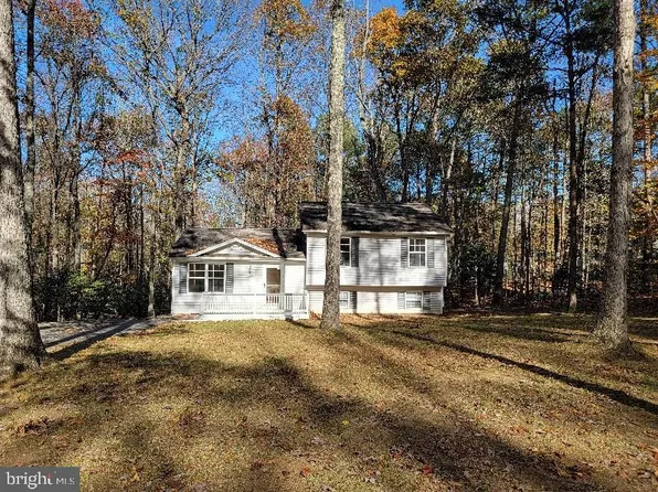 633 Santa Fe Trl, Lusby, MD 20657