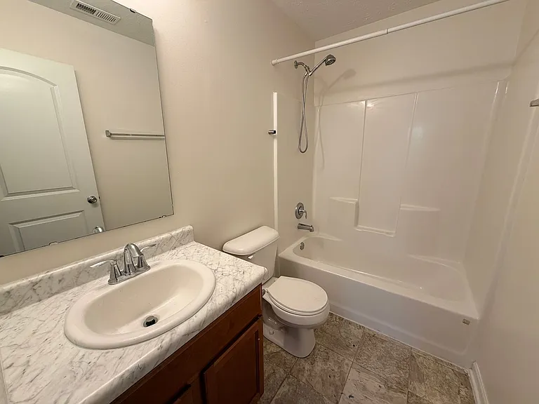 1008 Balto Dr — Photo 17