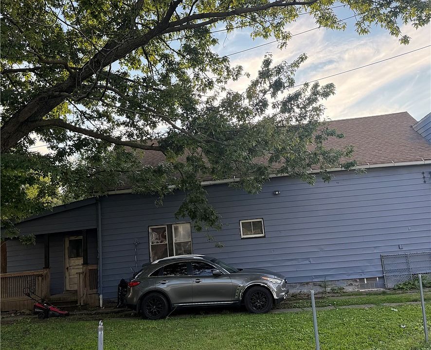 2nd image of 7432 Ottawa Rd