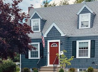 28 Newcomb Ave, Saugus, MA 01906