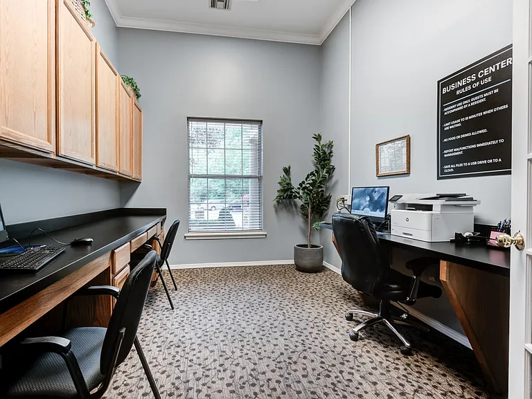 Highlands of Montour Run Apartment Homes — Photo 43