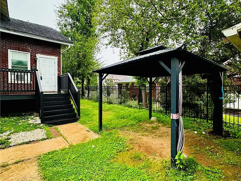 1150 N 19th St #2 — Photo 33