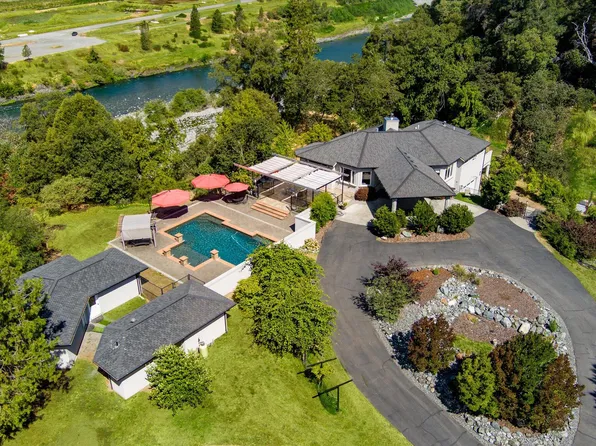 344 Patterson Rd, Willow Creek, CA 95573