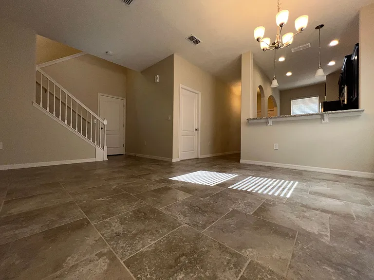 126 Masters Ln — Photo 8