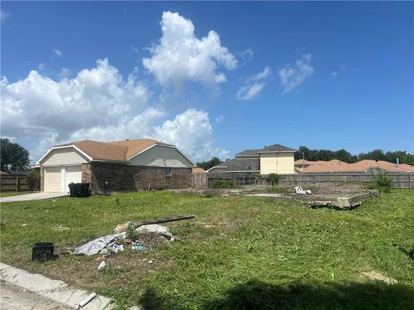 13839 Horizon Dr, New Orleans, LA 70129