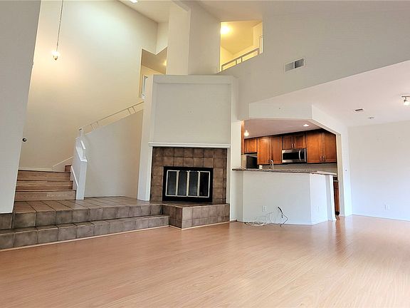 4th image of 1533 Goody Ln