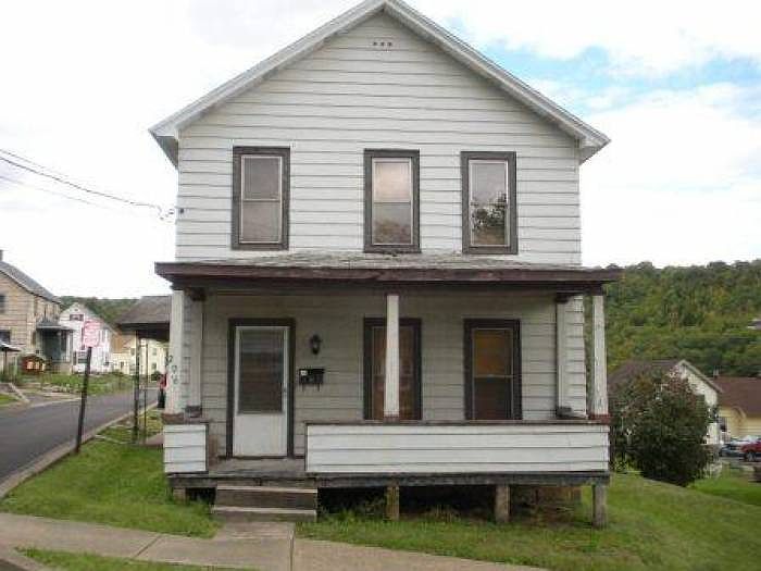 206 Madison Front