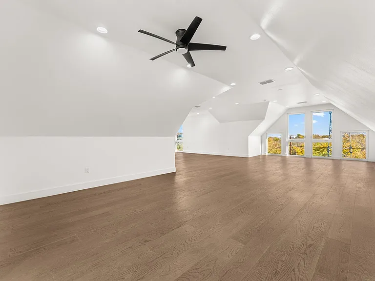 3814 Wadford St — Photo 30