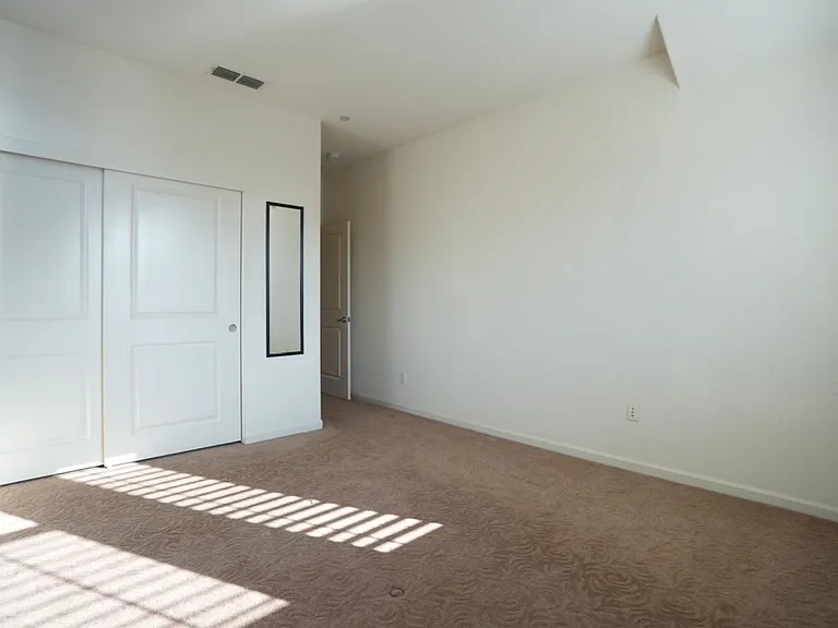 940 Chelebrooke Ct — Photo 29