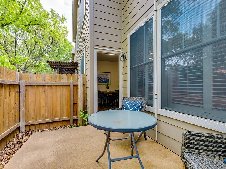 4501 Whispering Valley Dr #3 — Photo 33