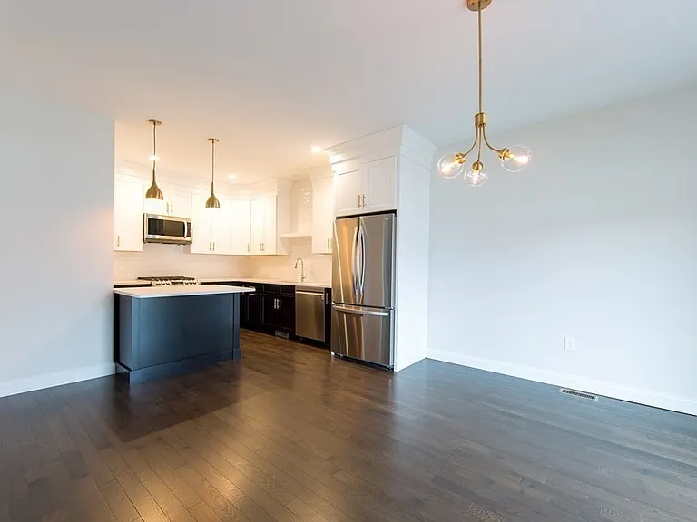 101 Oakdale Ave #1 — Photo 5