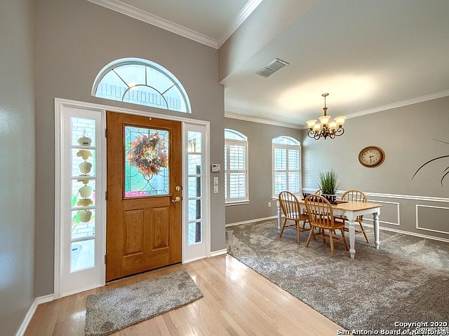1st image of 6 Fonthill Way